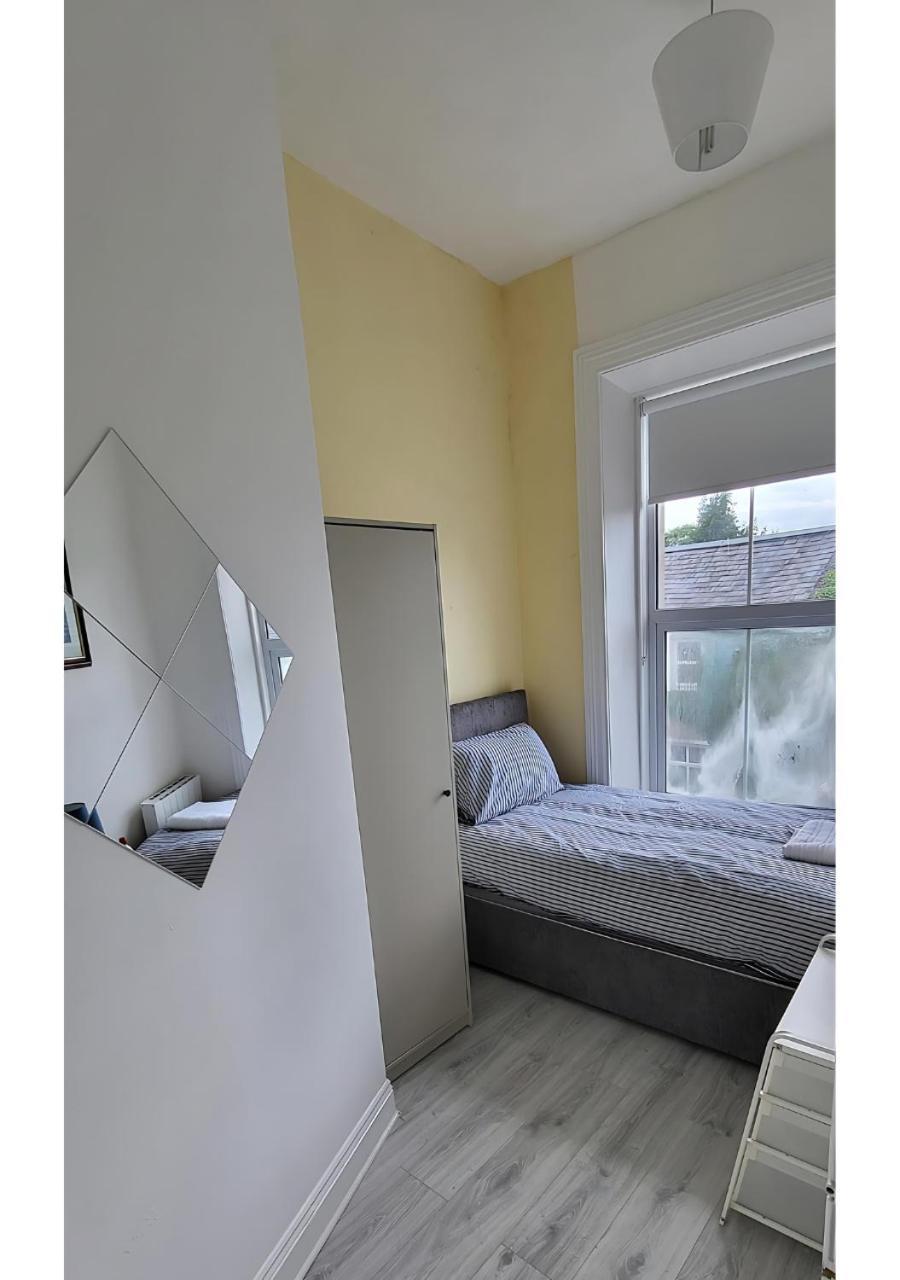 Naas Town - Budget Double Bedrooms Zewnętrze zdjęcie